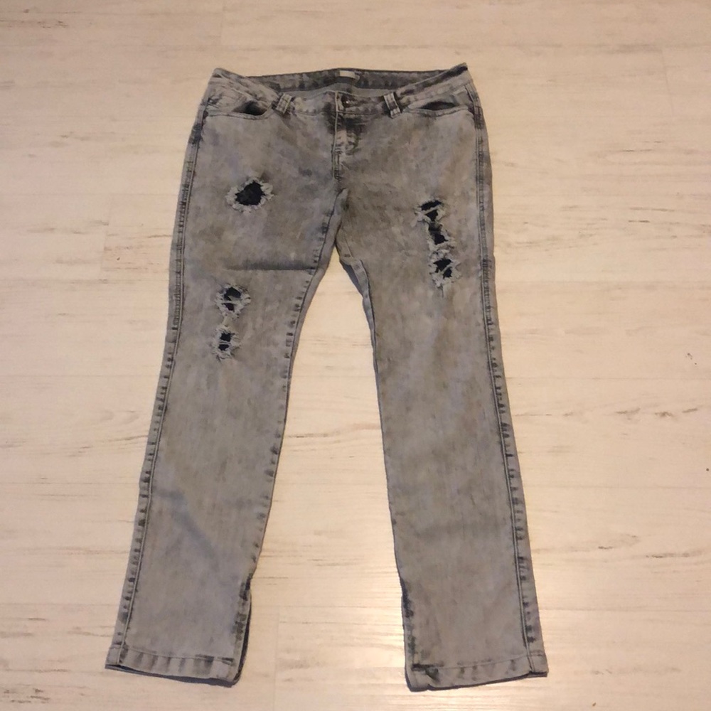 Grey Ripped Jeans - Picture 1 of 6